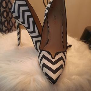 Blk & white heels